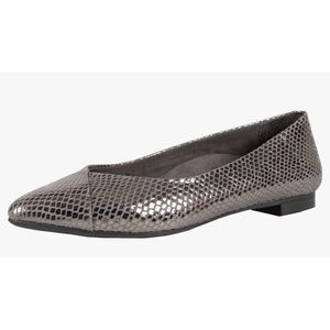 VIONIC Caballo Ballet Flat in Gunmetal Snake